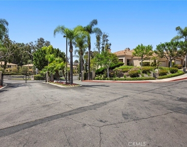 337 S San Vicente Lane - Photo Thumbnail 32