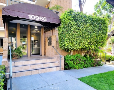 10966 Rochester#2 Avenue - Photo Thumbnail 1