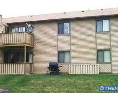 2715 Adams Ct - Photo Thumbnail 0