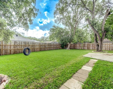 12215 Monticeto Lane - Photo Thumbnail 12