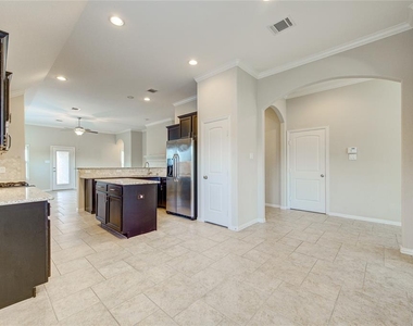 6710 Trinity Trail Lane - Photo Thumbnail 20