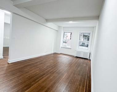 156 East 37th Street - Photo Thumbnail 0