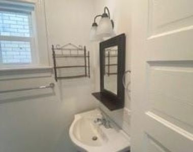 134 Webster Avenue - Photo Thumbnail 15