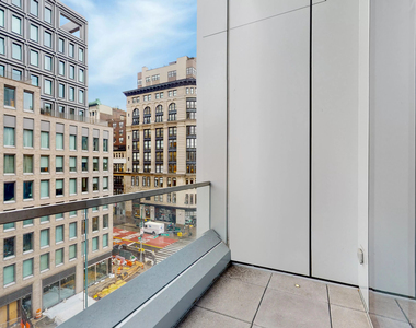 101 West 14th Street - Photo Thumbnail 7