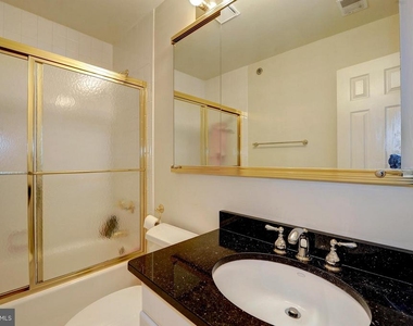 9723 Whitley Park Pl - Photo Thumbnail 25