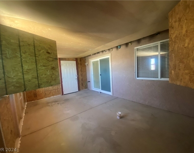 3690 Pahrump Valley Boulevard - Photo Thumbnail 10