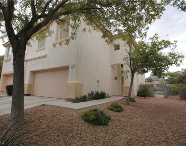 1119 Scenic Crest Drive - Photo Thumbnail 1