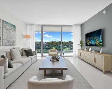 10201 Collins Ave - Photo Thumbnail 27