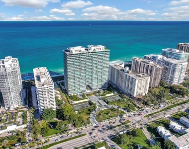 10201 Collins Ave - Photo Thumbnail 0