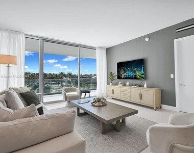 10201 Collins Ave - Photo Thumbnail 48