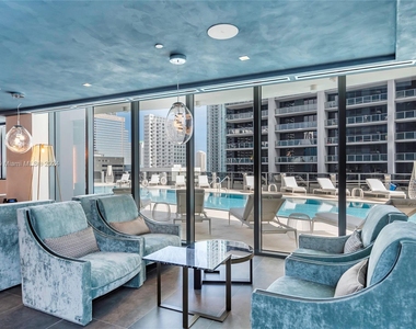 1000 Brickell Plaza - Photo Thumbnail 33