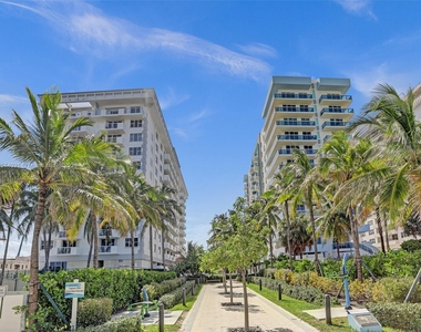 9195 Collins Ave - Photo Thumbnail 35