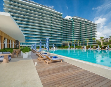 360 Ocean Dr - Photo Thumbnail 25