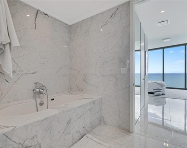 15701 Collins Ave - Photo Thumbnail 21