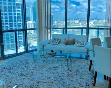 3101 S Ocean Dr - Photo Thumbnail 2