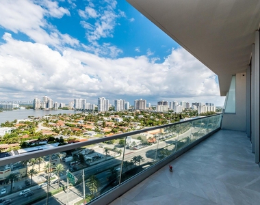 18501 Collins Ave - Photo Thumbnail 64