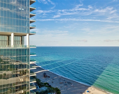 18501 Collins Ave - Photo Thumbnail 35