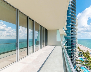 18501 Collins Ave - Photo Thumbnail 51