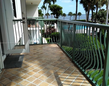 1408 Brickell Bay Dr - Photo Thumbnail 11