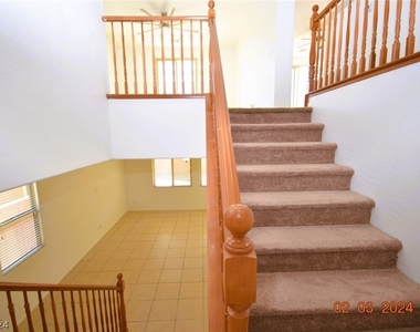 7273 Summer Grove Avenue - Photo Thumbnail 24