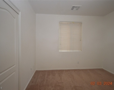 7273 Summer Grove Avenue - Photo Thumbnail 15