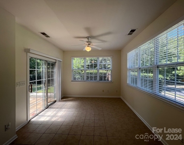 14347 Lyon Hill Lane - Photo Thumbnail 15