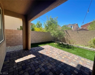 12367 Loggeta Way - Photo Thumbnail 32