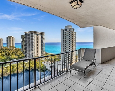 4200 N Ocean Drive - Photo Thumbnail 14