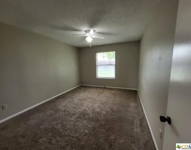 4505 River Oaks Drive - Photo Thumbnail 31