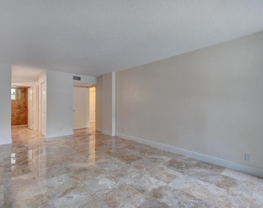 277 N Ocean Boulevard - Photo Thumbnail 20