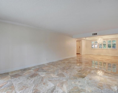 277 N Ocean Boulevard - Photo Thumbnail 11