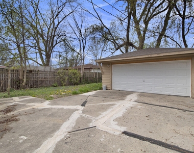 29650 Oakwood Street - Photo Thumbnail 15