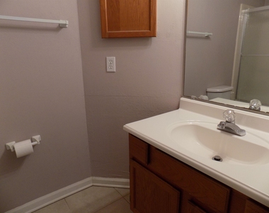 653 Plymouth Court - Photo Thumbnail 14