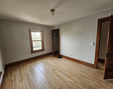 1007 Edgewood Avenue - Photo Thumbnail 7