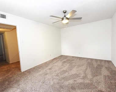 2720 Reagan Street - Photo Thumbnail 9