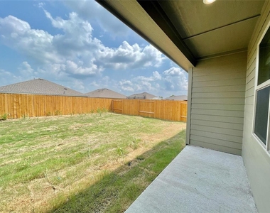 303 Foster Lane - Photo Thumbnail 19