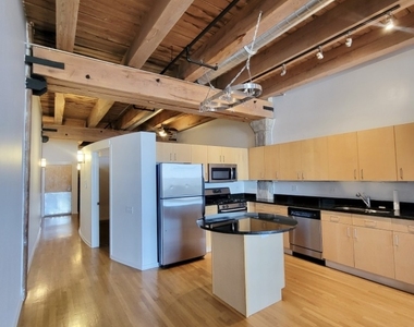 333 S Desplaines Street - Photo Thumbnail 12