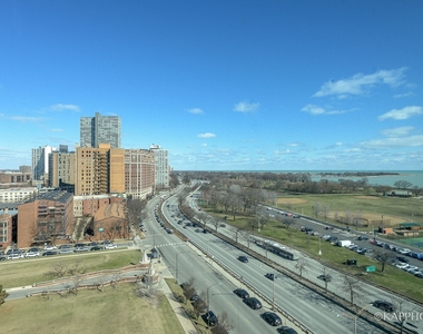 3600 N Lake Shore Drive - Photo Thumbnail 23