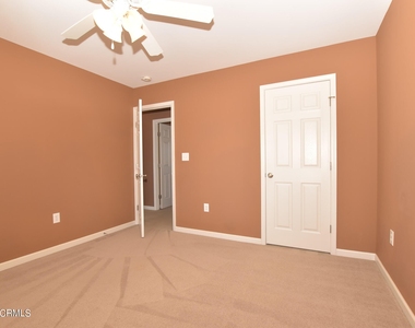 118 Runnymeade Drive - Photo Thumbnail 21