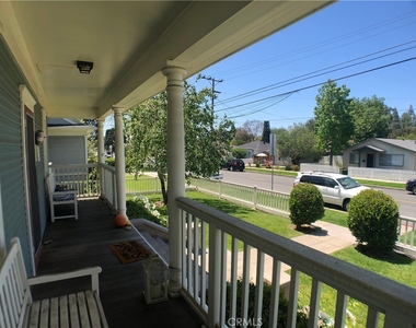 393 N Shaffer Street - Photo Thumbnail 10