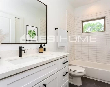 3048 Truxillo Street - Photo Thumbnail 12