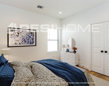 3056 Truxillo Street - Photo Thumbnail 9