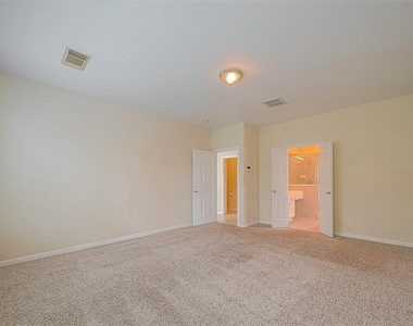 3218 Twinmont Lane - Photo Thumbnail 14