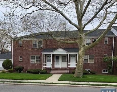 1254a Inwood Terrace - Photo Thumbnail 0