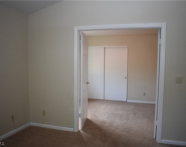 3116 Forest Lake Street - Photo Thumbnail 17