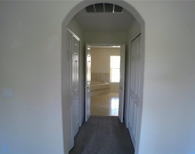 10913 Lemay Drive - Photo Thumbnail 11