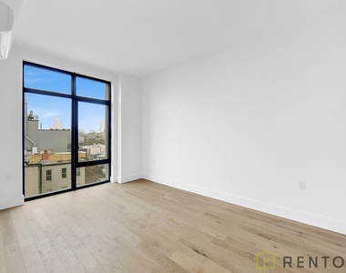 597 Grand Street - Photo Thumbnail 10