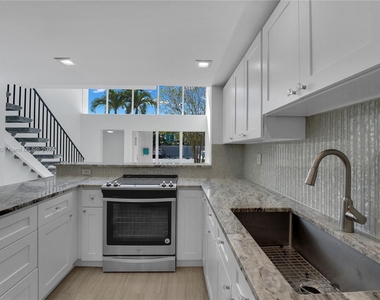 5555 N Ocean Blvd - Photo Thumbnail 15