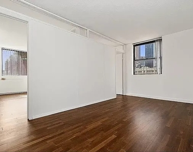 184 Lexington Avenue - Photo Thumbnail 0