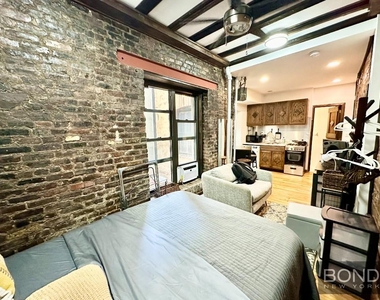 520 East 14th Street - Photo Thumbnail 0